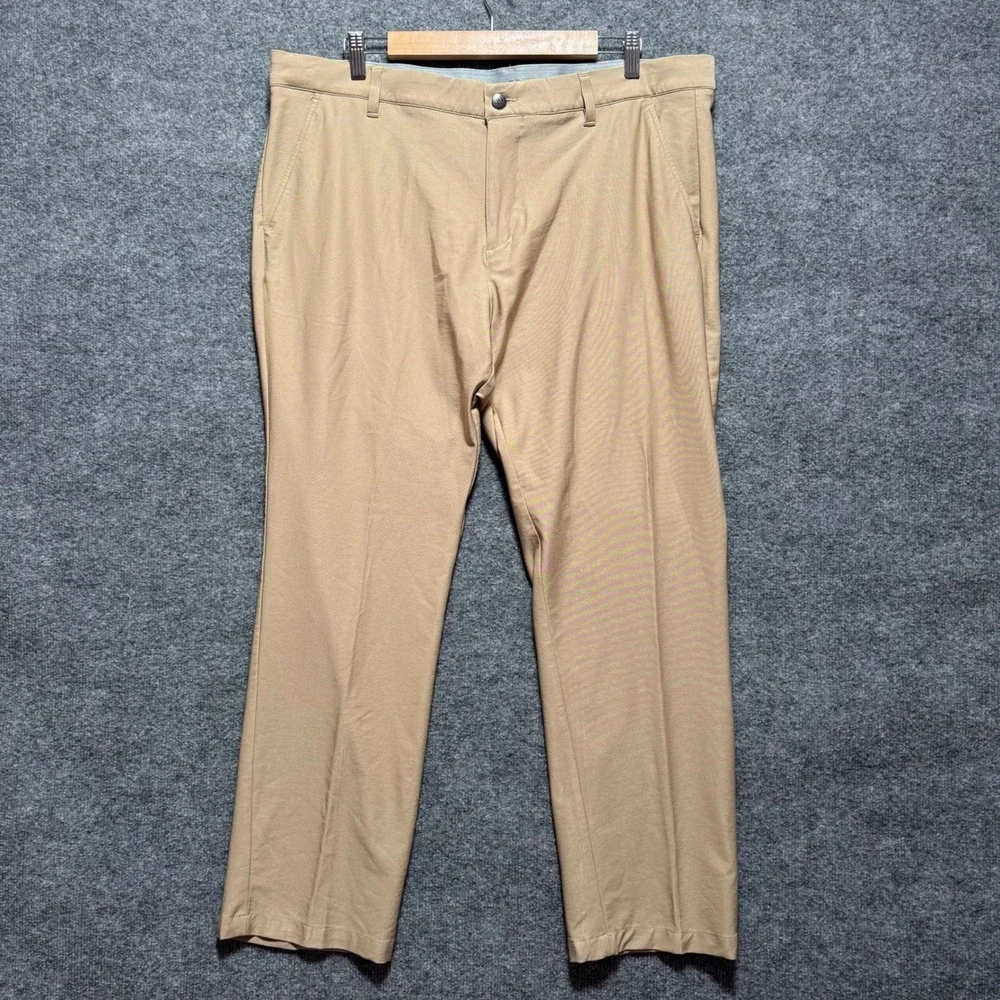 Adidas Ultimate 365 Pants 38x30 Khaki Tan Stretch Performance Straight Leg Chino